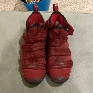 Boys Burgandy Lebron Soldiers